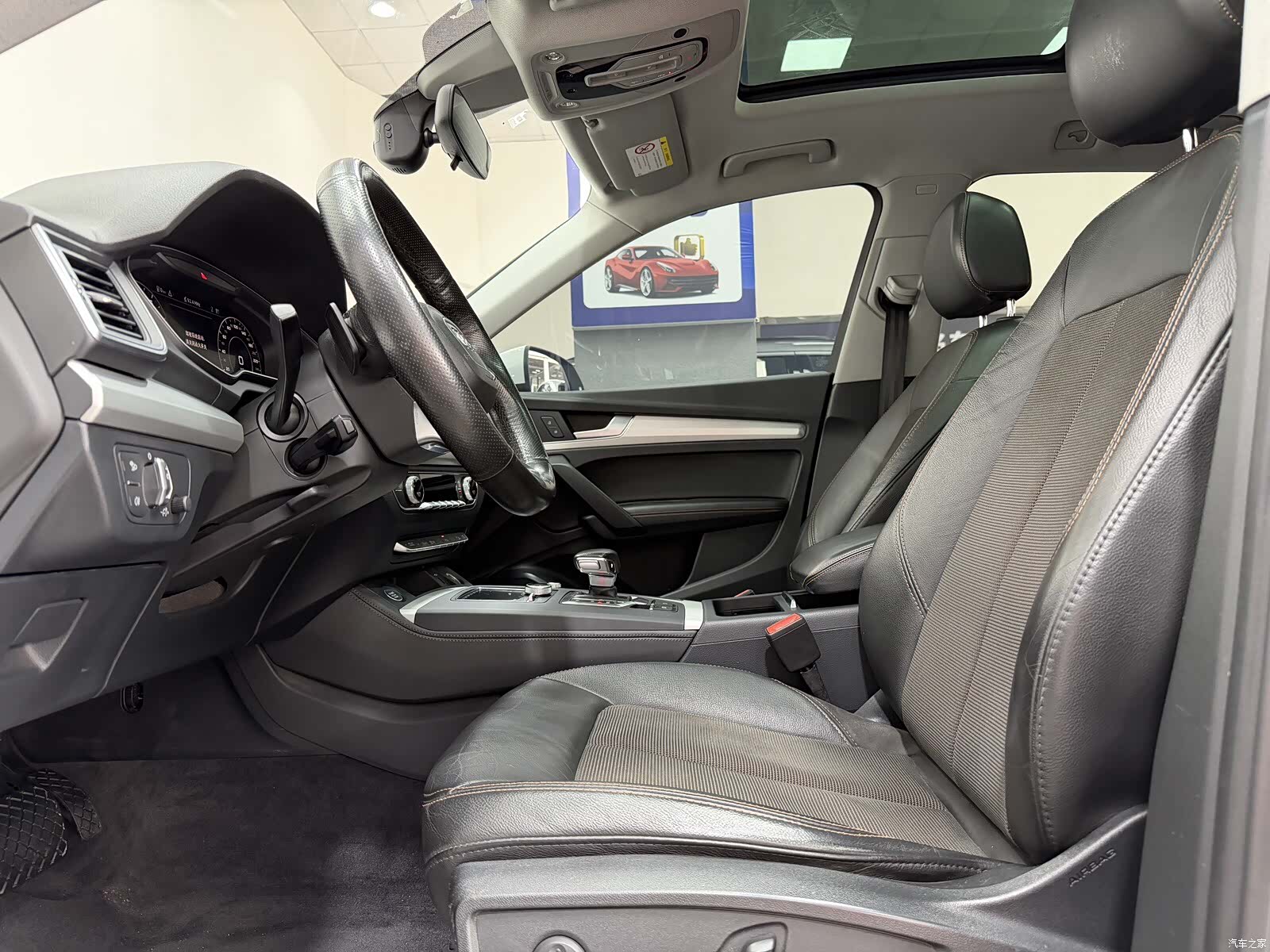 Audi Q5L, 2019 все фото
