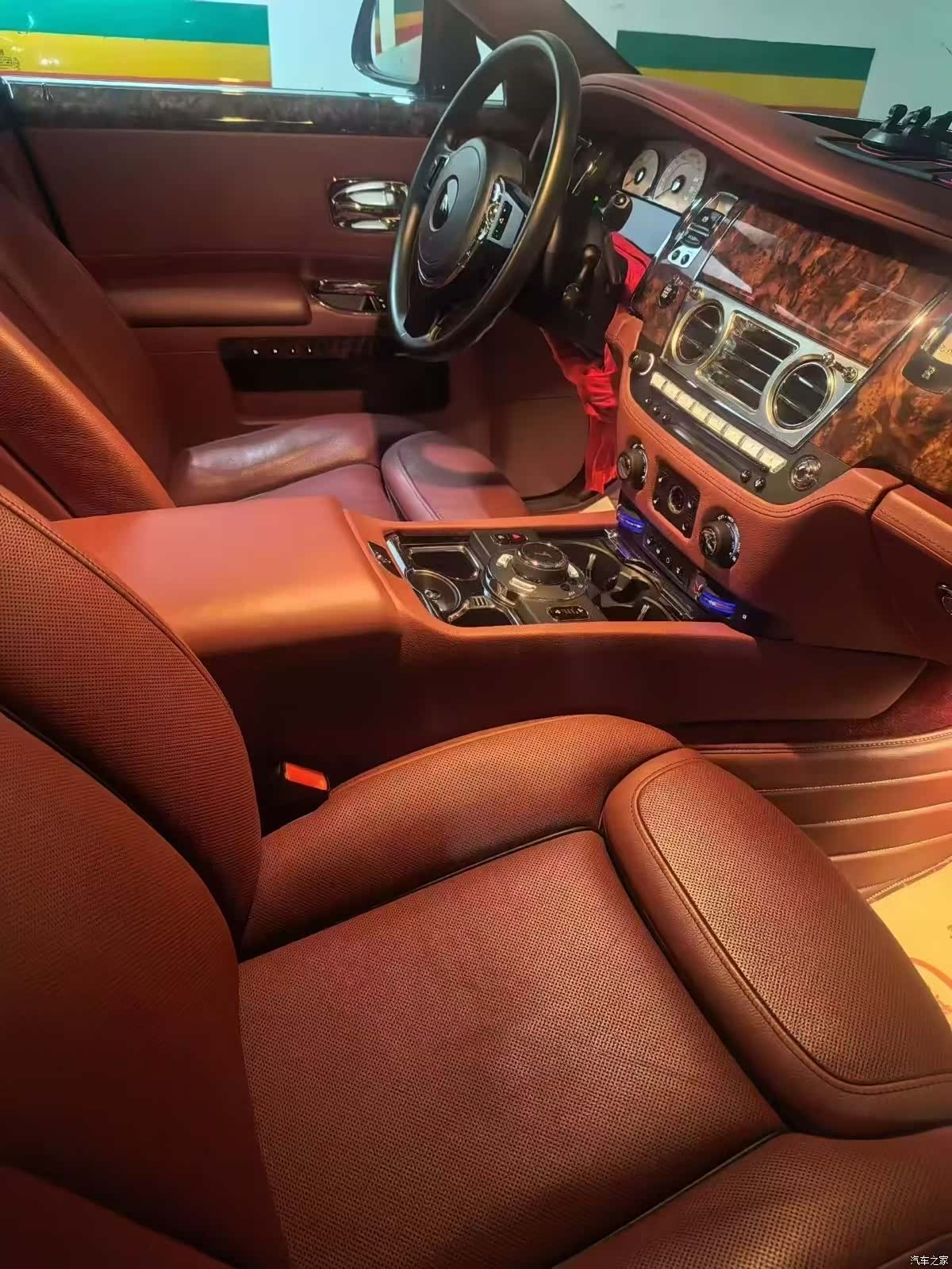Rolls-Royce Ghost, 2018 2