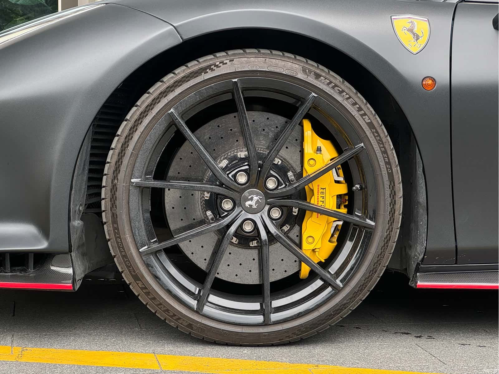 Ferrari 488, 2018 11