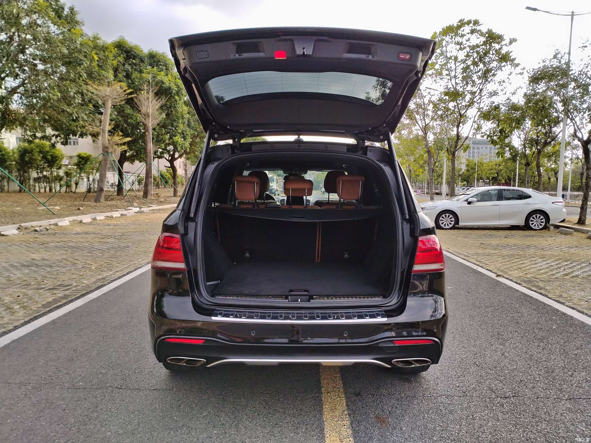 Mercedes-Benz GLE, 2017 12