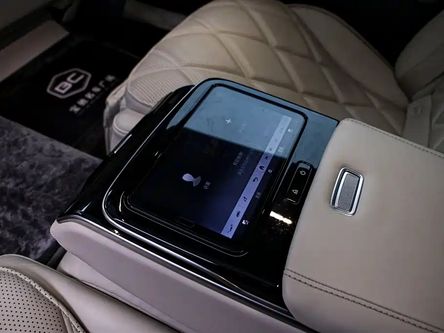 Mercedes-Benz Maybach S-class