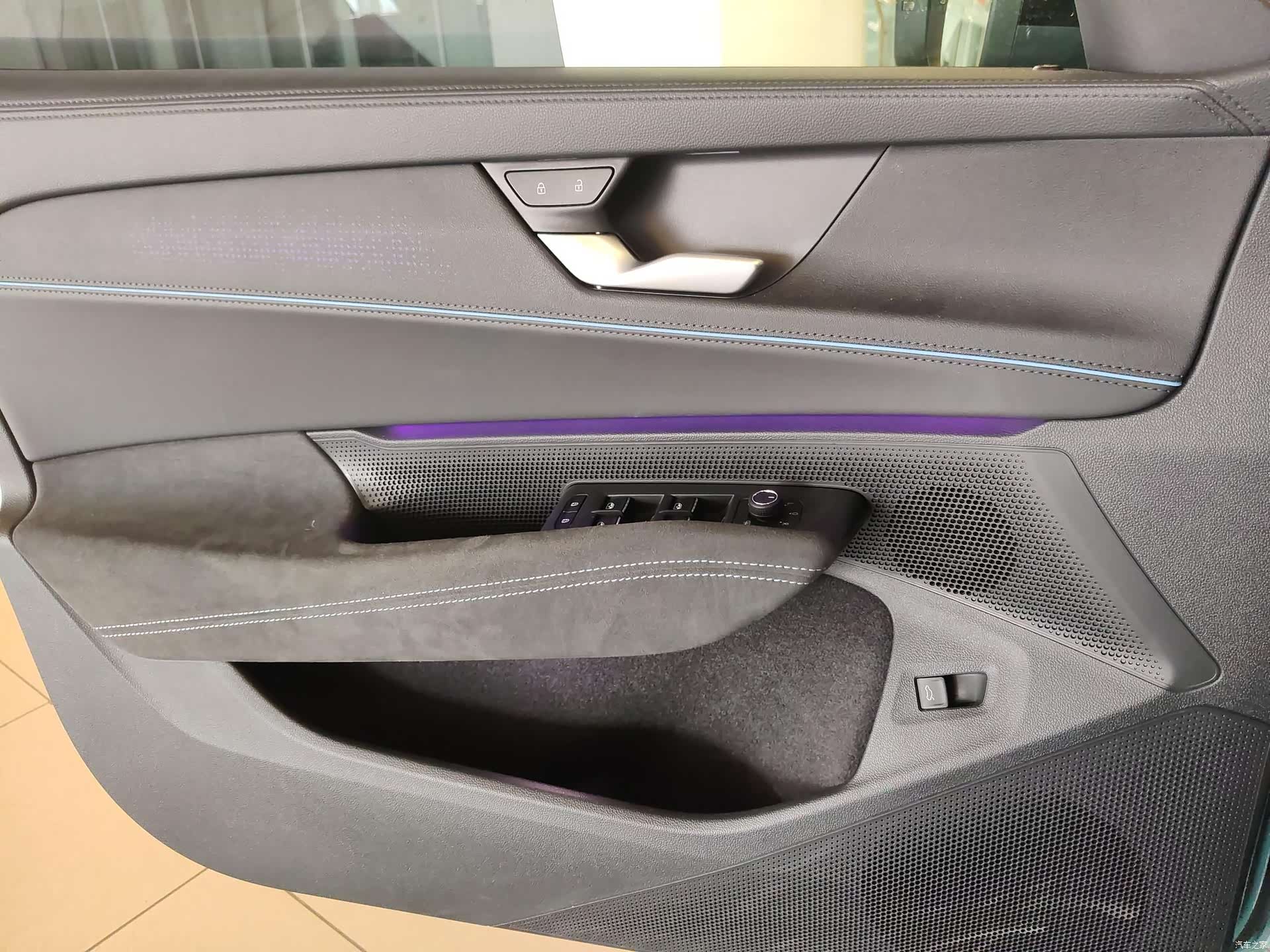 Volkswagen Passat, 2024 14