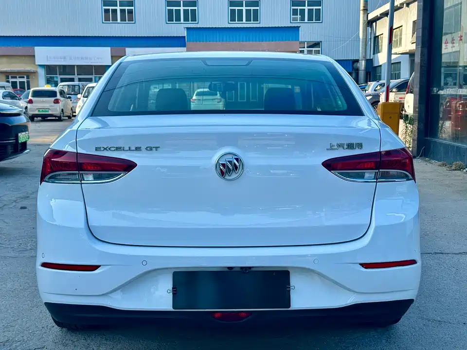 Buick Yinglang