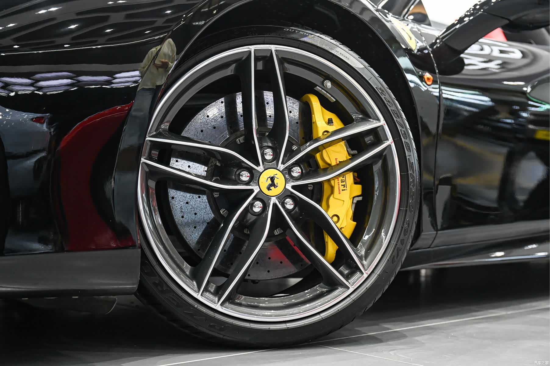 Ferrari 488, 2018 24