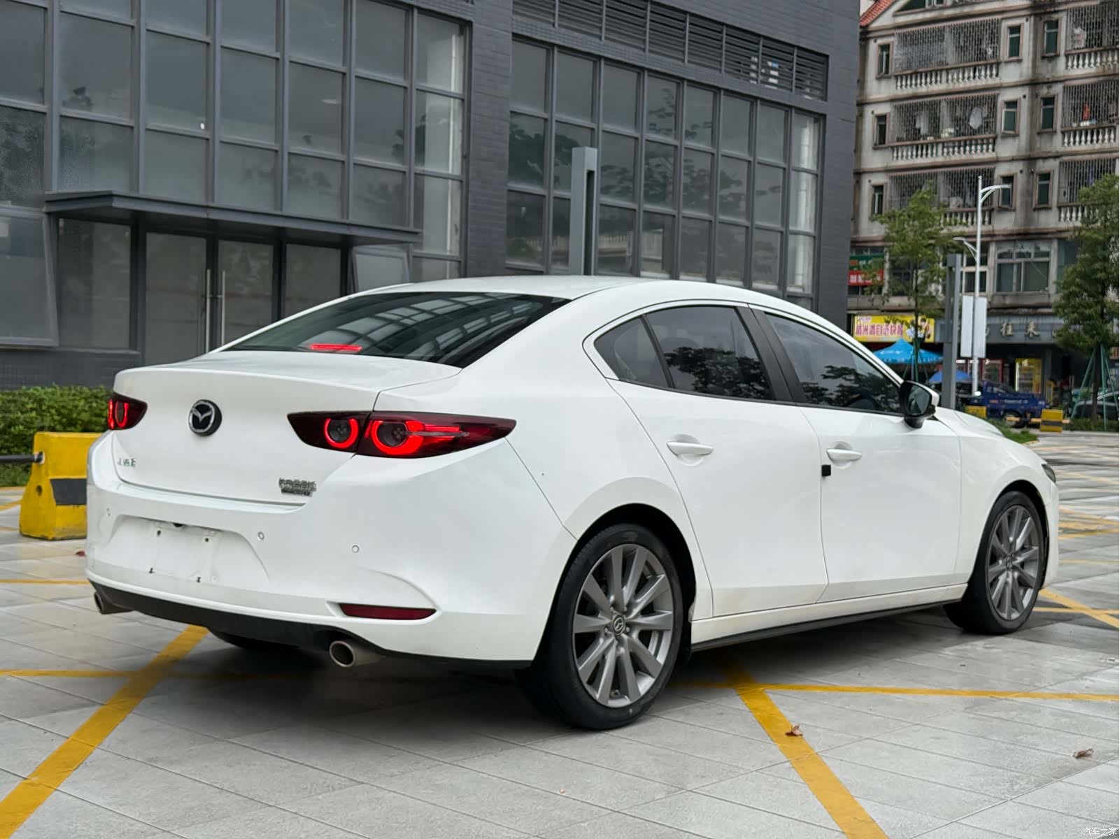 Mazda Mazda3, 2021 13