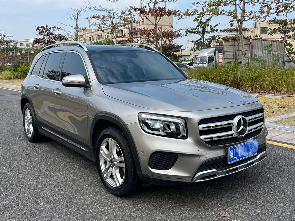 Mercedes-Benz GLB