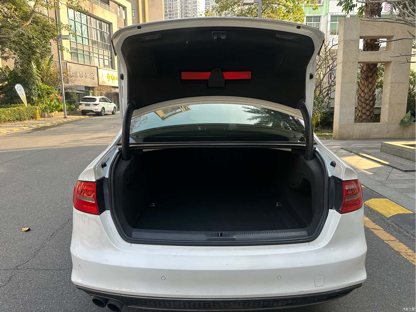 Audi A4L, 2016 15