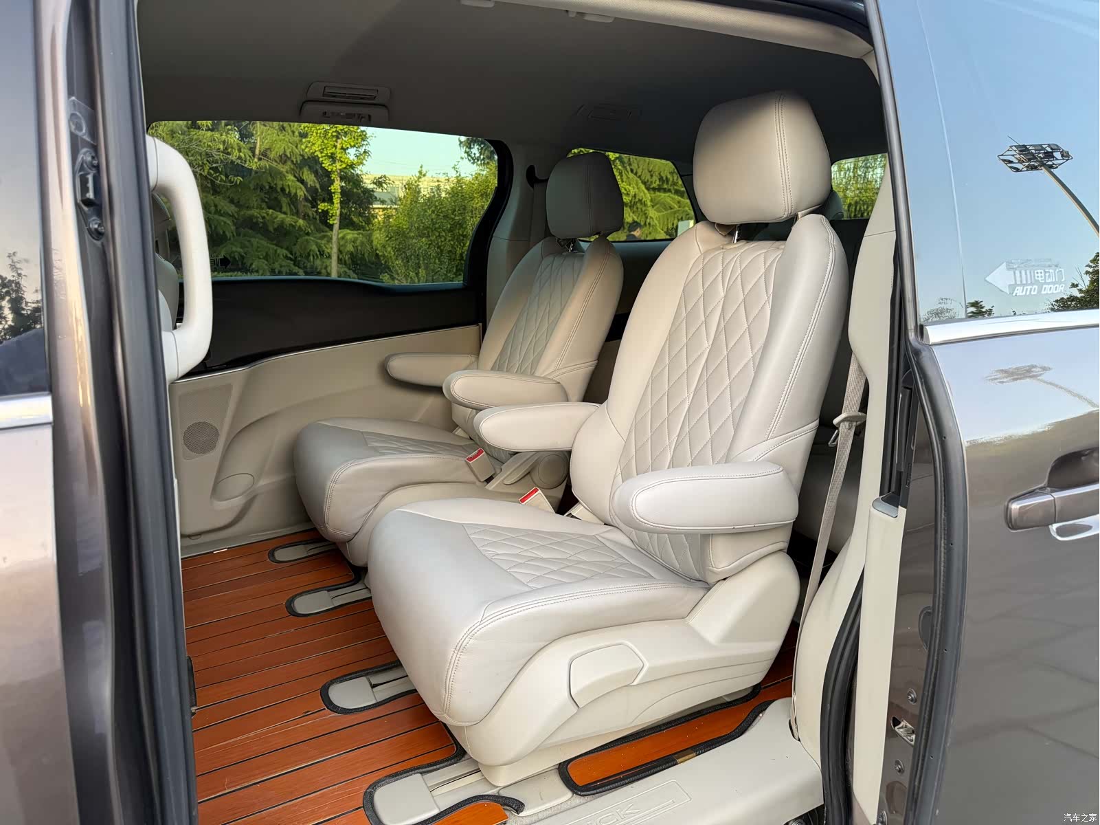 Buick GL8, 2020 все фото