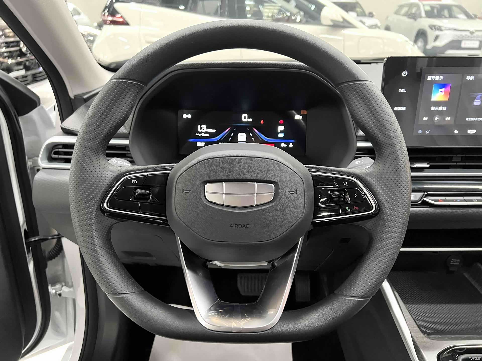 Geely Emgrand, 2026 8