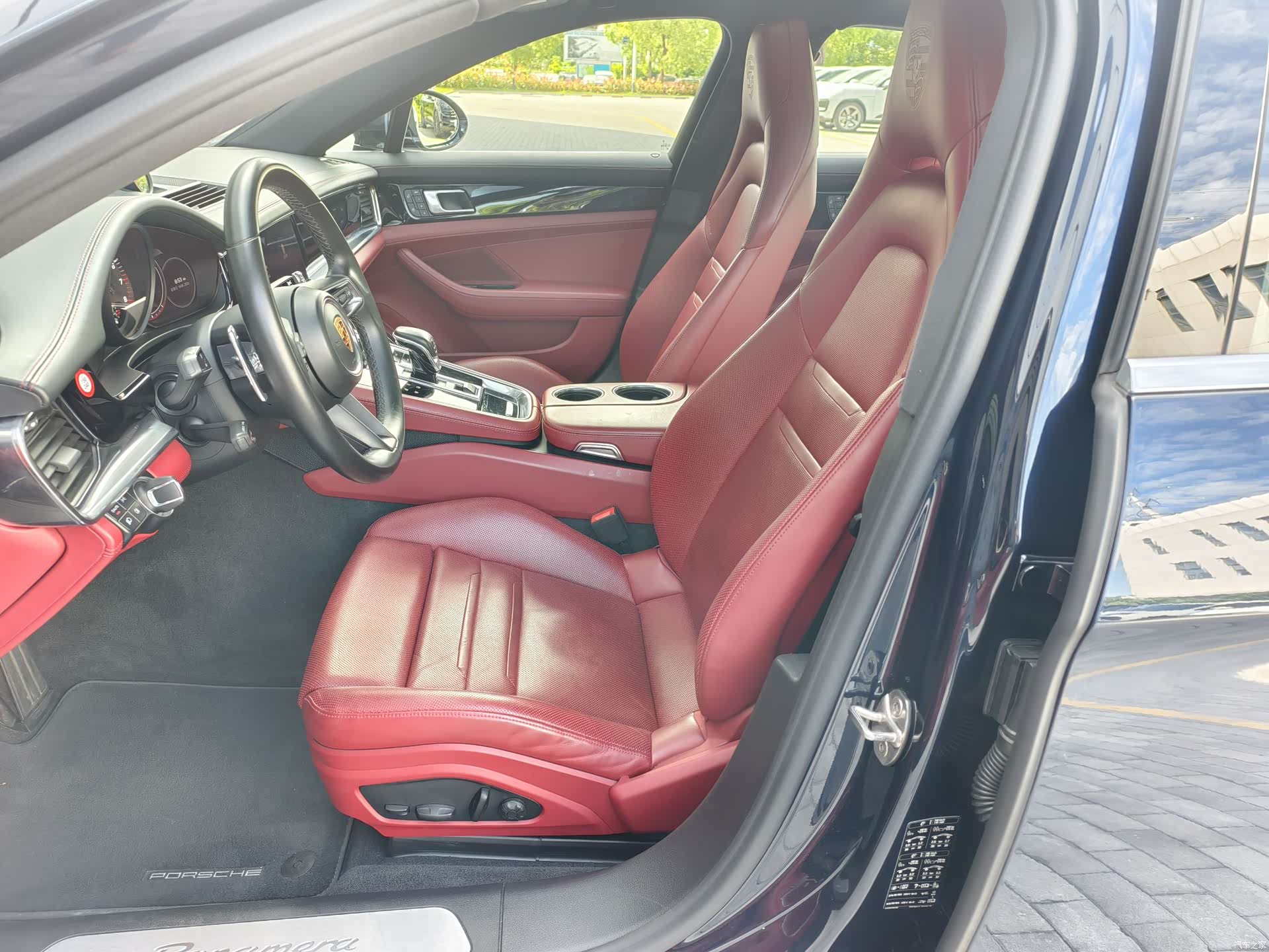 Porsche Panamera, 2022 7