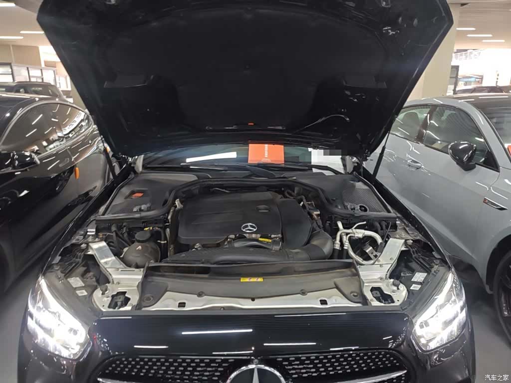Mercedes-Benz E-Class, 2023 16