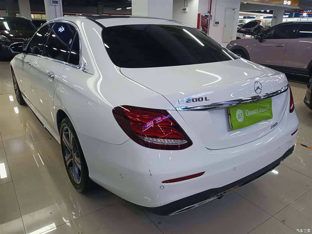 Mercedes-Benz E-Class, 2019 19
