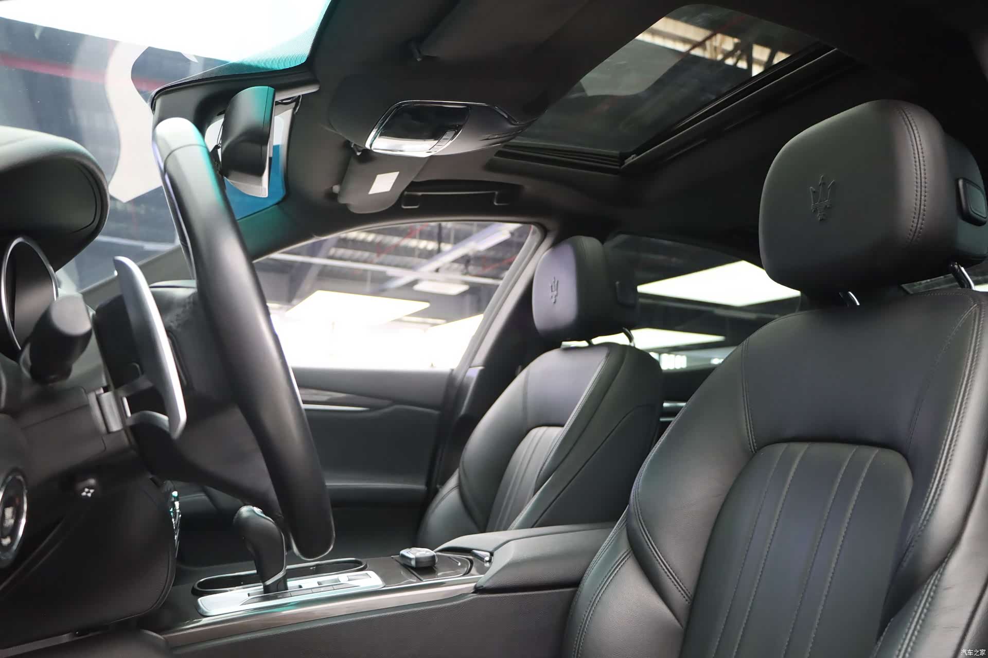Maserati Ghibli, 2015 21