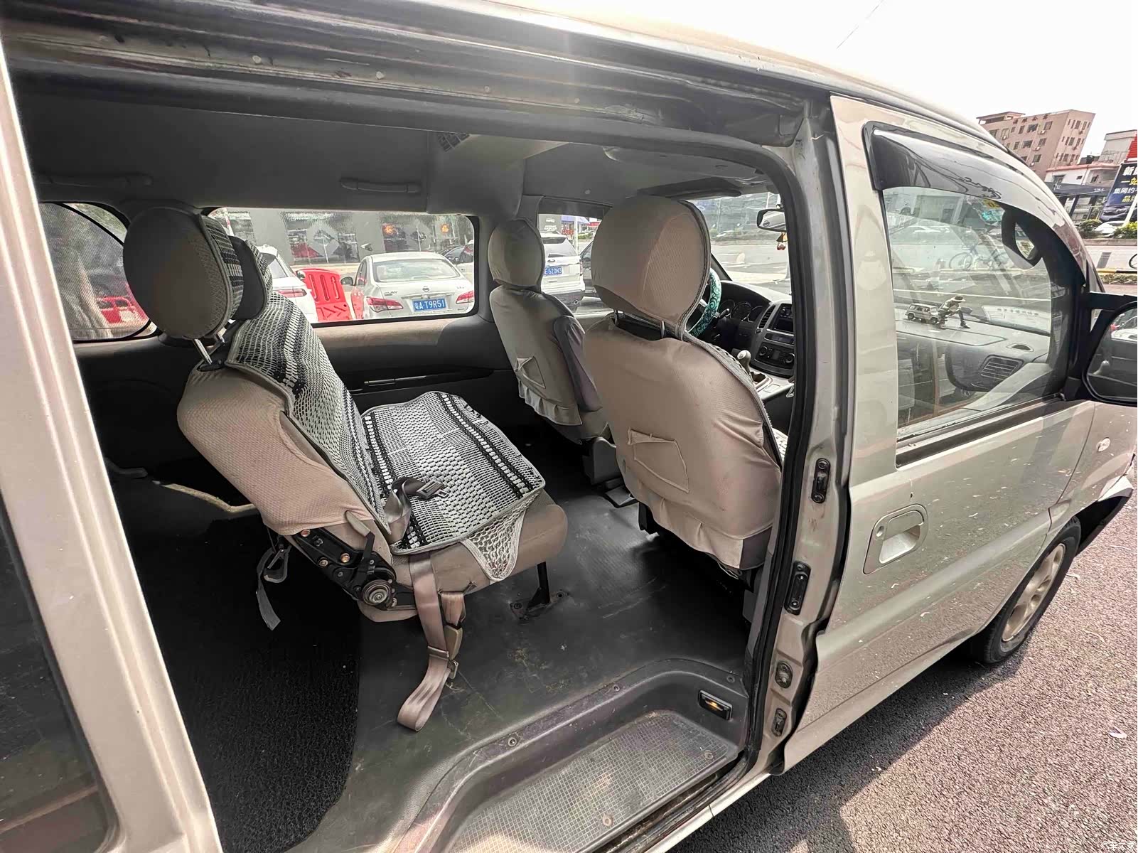 DongFeng G63, 2009 8