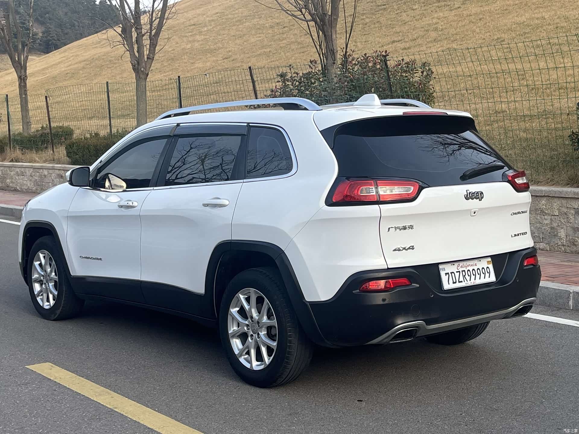 Jeep Cherokee, 2017 8
