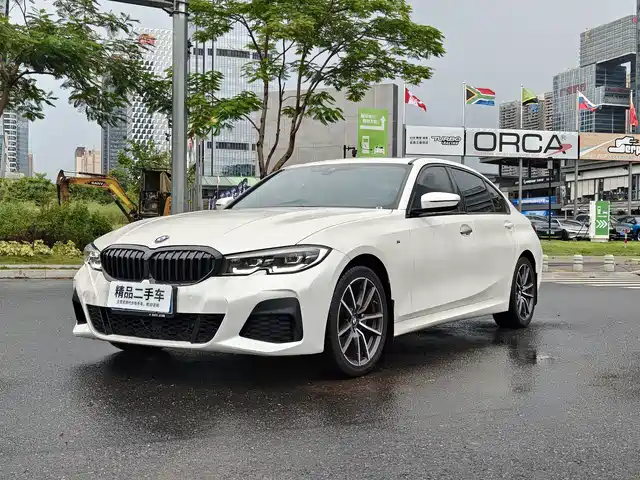 BMW 3 Series 2020 — купить из Китая под заказ