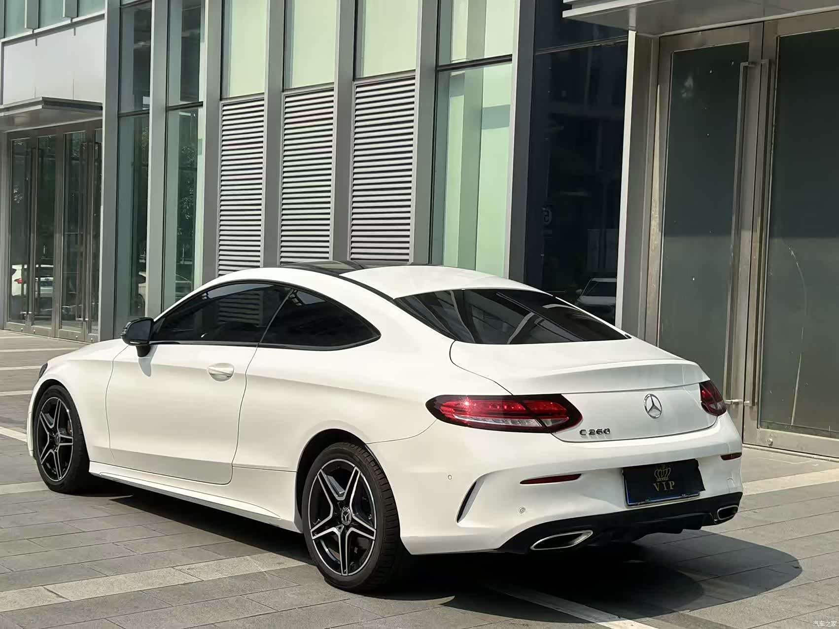 Mercedes-Benz C-Class, 2019 4