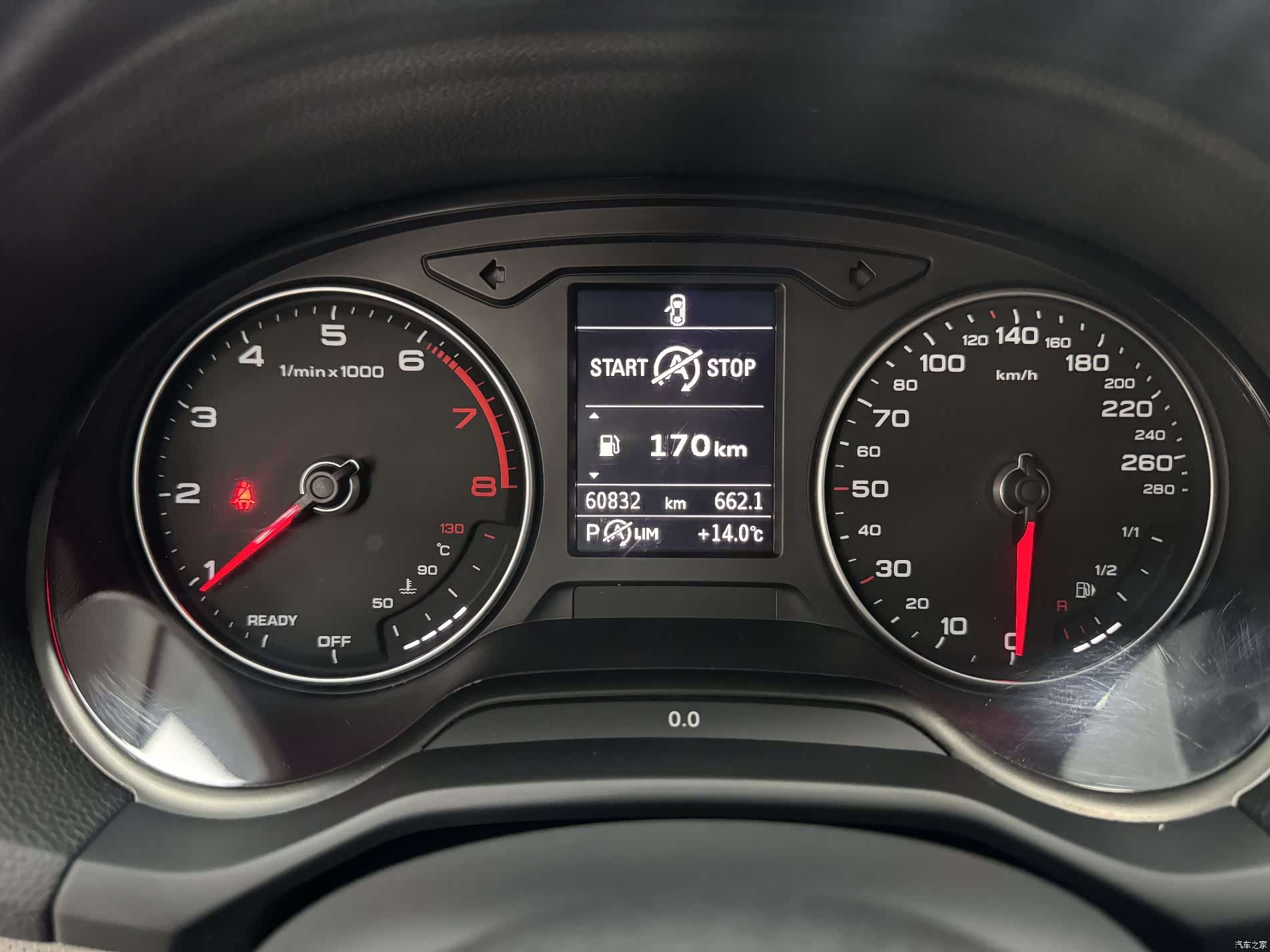 Audi Q2L, 2021 10