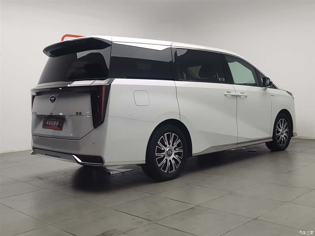 Trumpchi E9, 2025 2