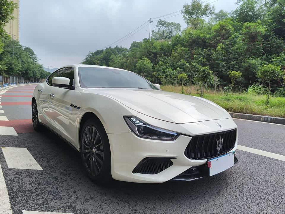 Maserati Ghibli