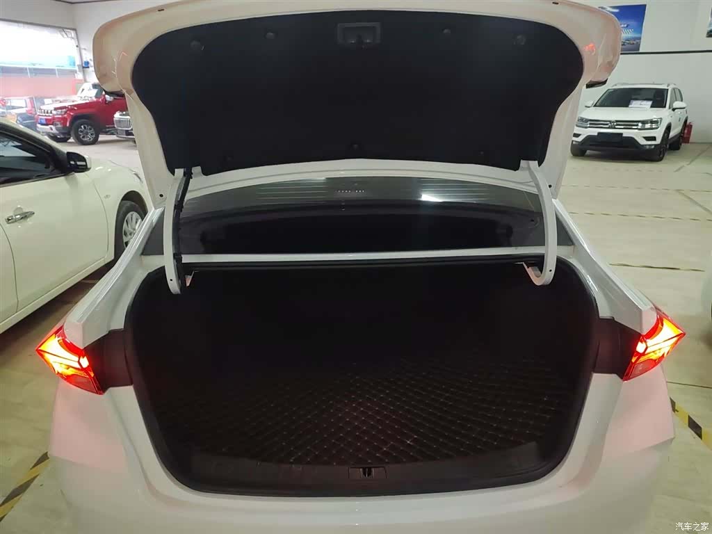 Buick Verano, 2023 19