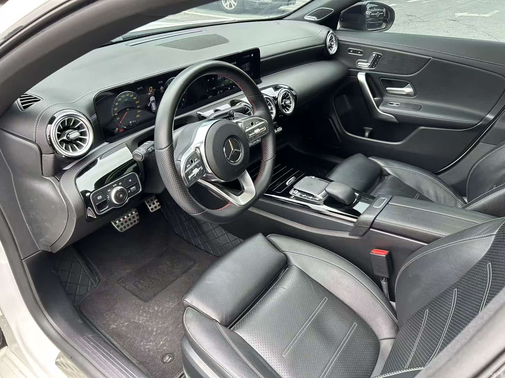 Mercedes-Benz CLA, 2022 9