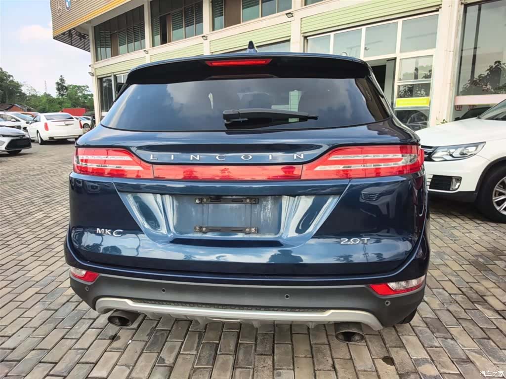 Lincoln MKC, 2017 6