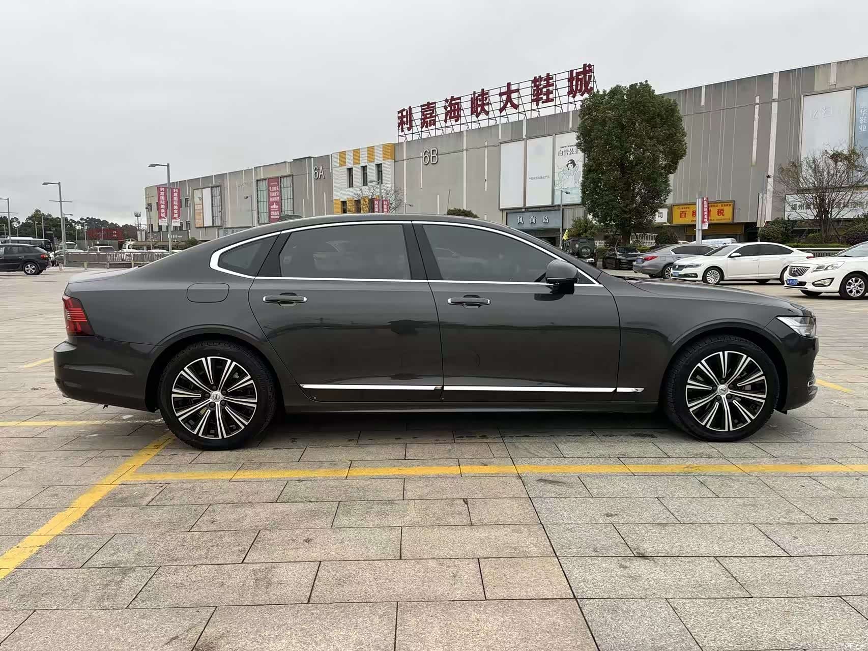 Volvo S90, 2021 8