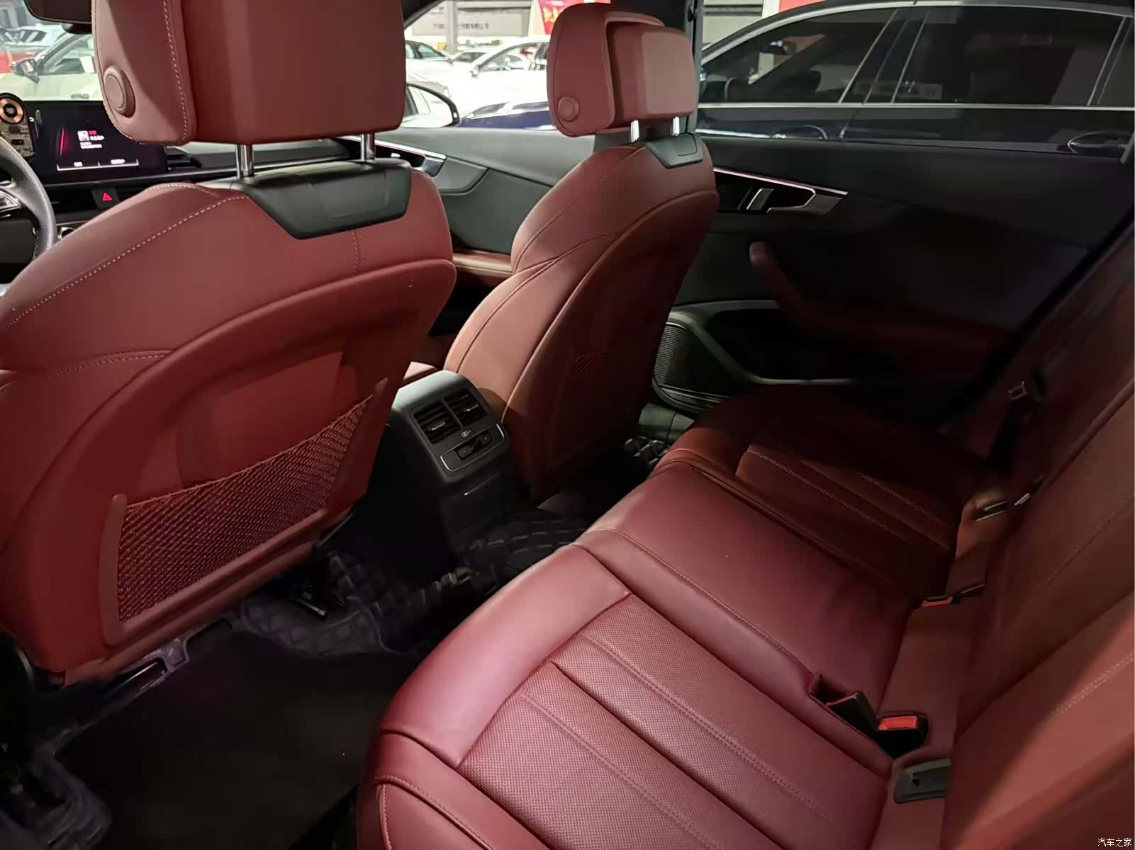 Audi A4L, 2023 13