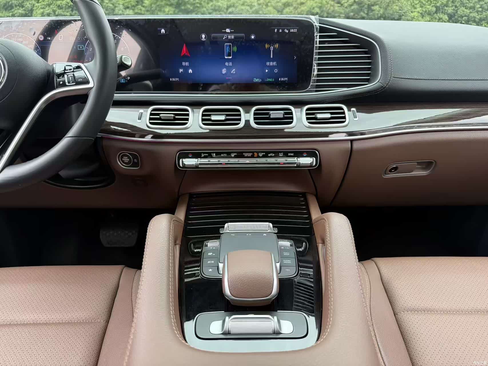 Mercedes-Benz GLE, 2024 13