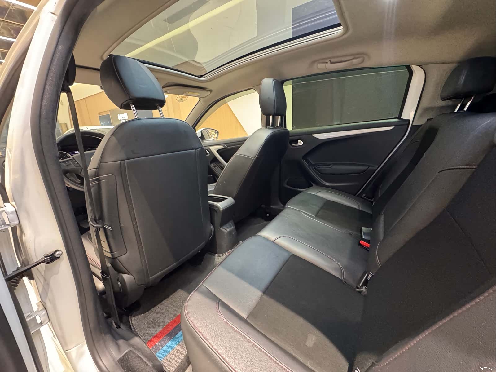 Citroen C3-XR, 2016 11