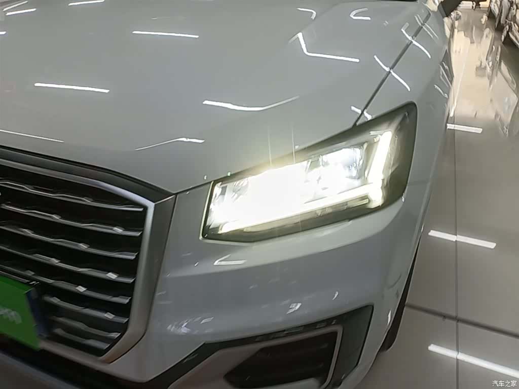Audi Q2L, 2021 24