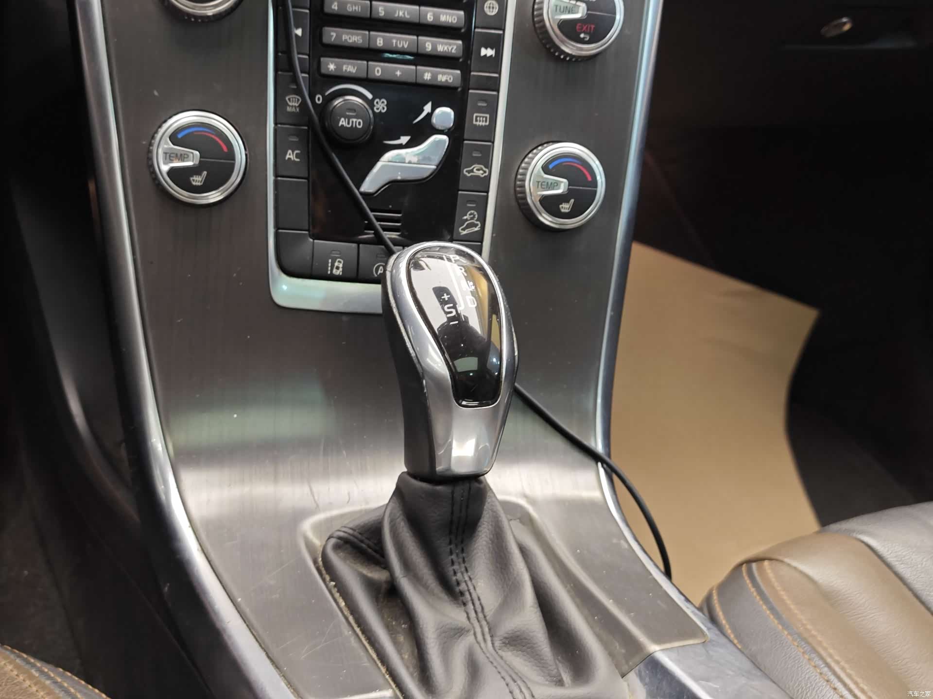 Volvo XC60, 2014 17