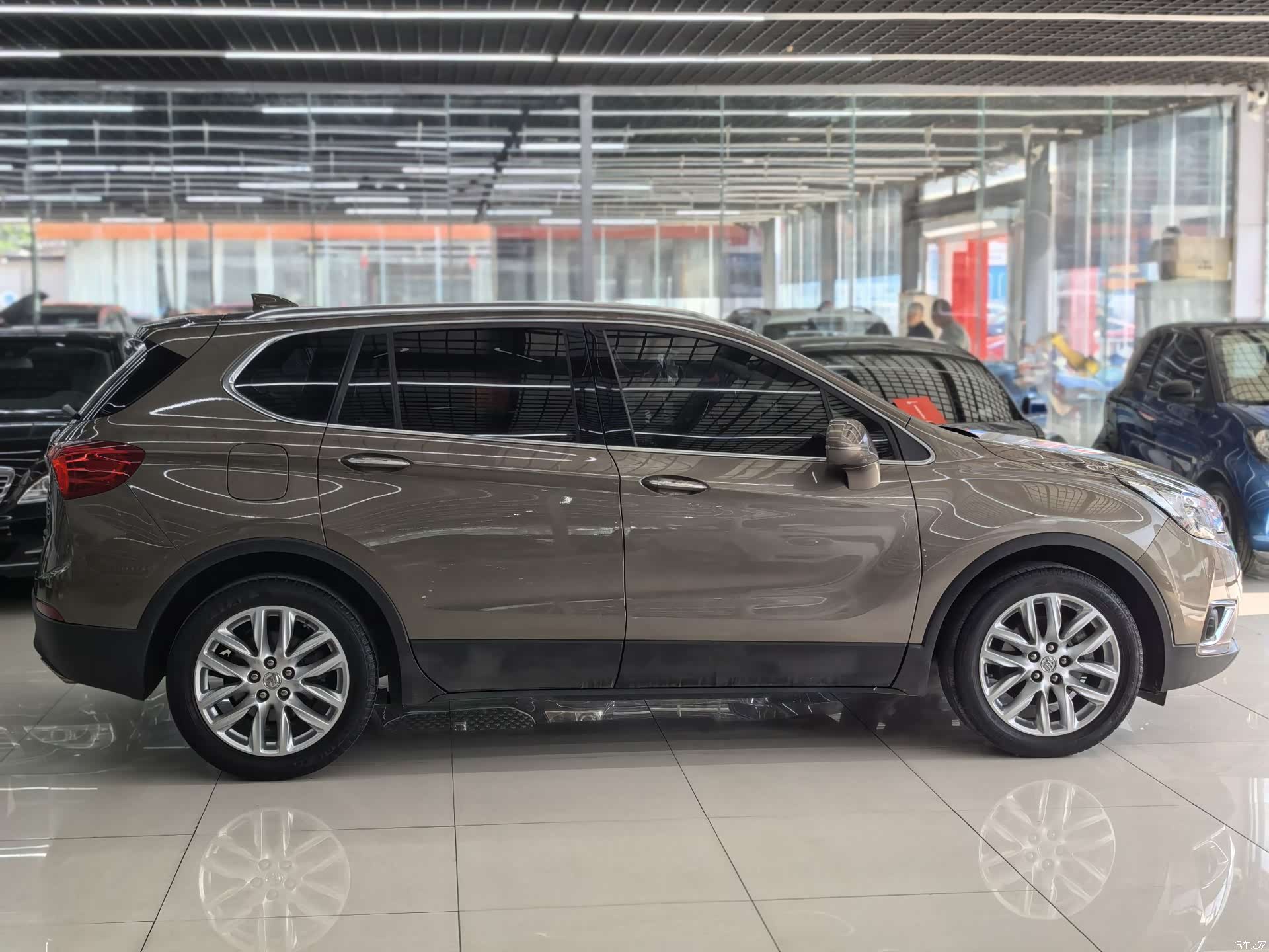 Buick Envision Plus, 2019 6