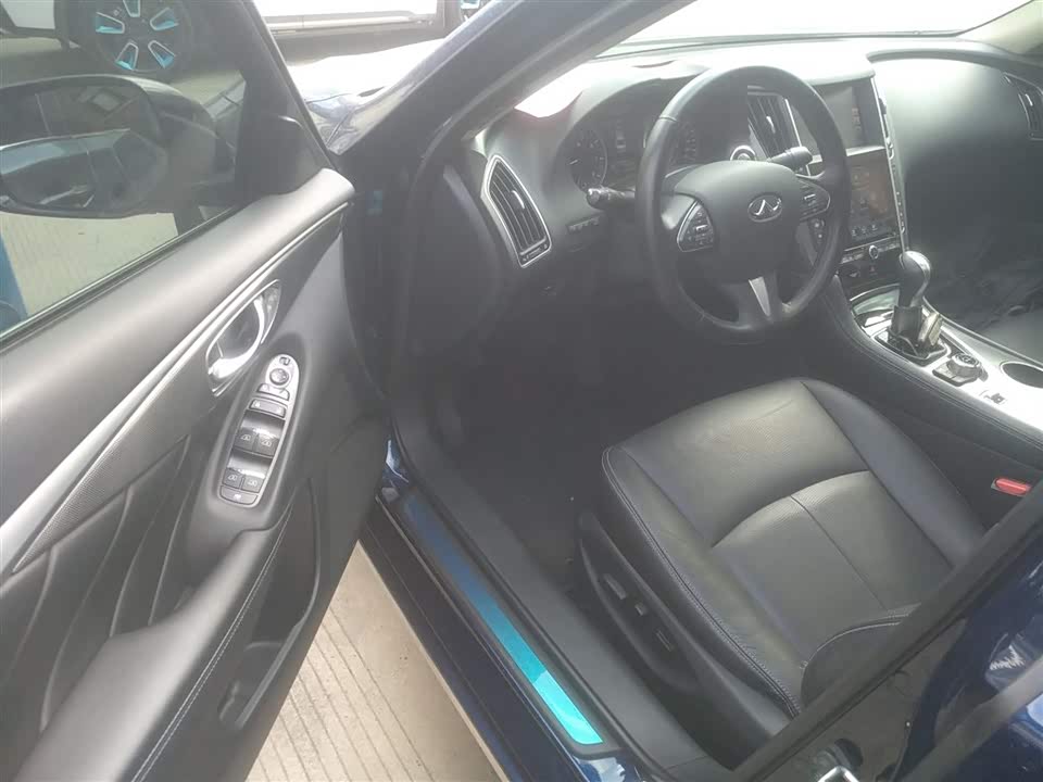 Infiniti Q50L Infiniti Q50L
