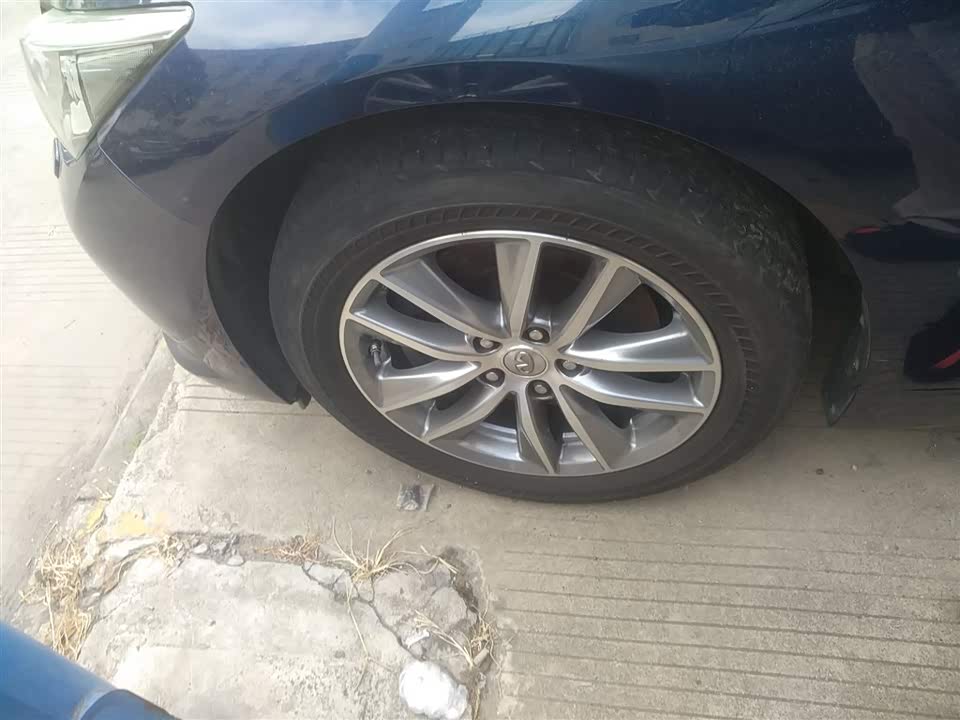 Infiniti Q50L Infiniti Q50L