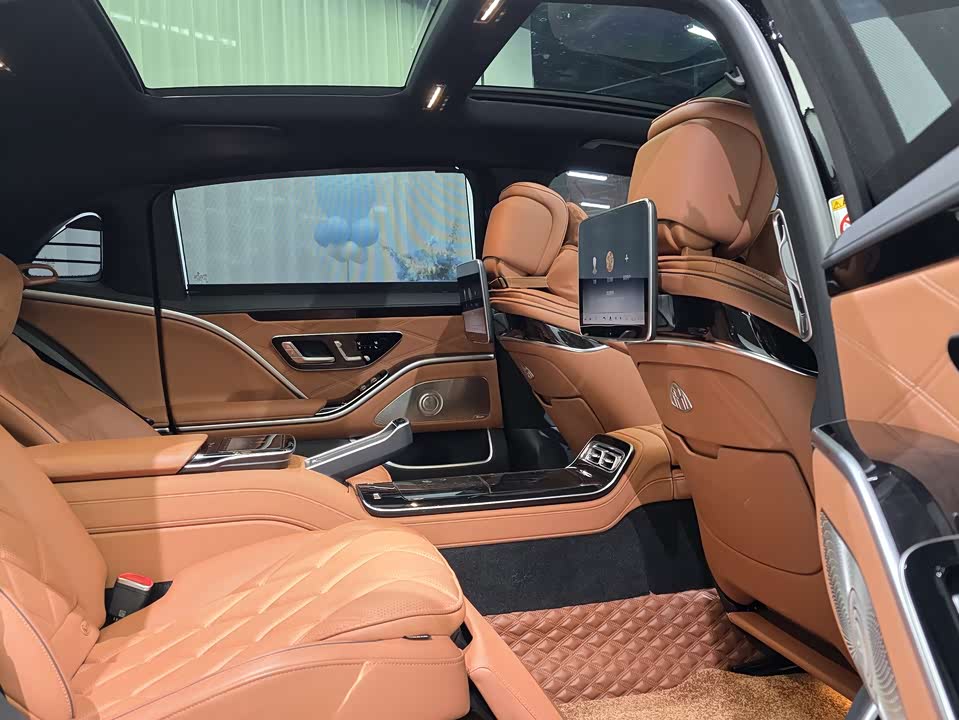 Mercedes-Benz Maybach S-class