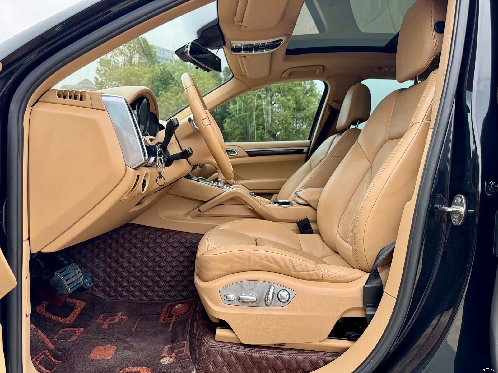 Porsche Cayenne, 2012 все фото
