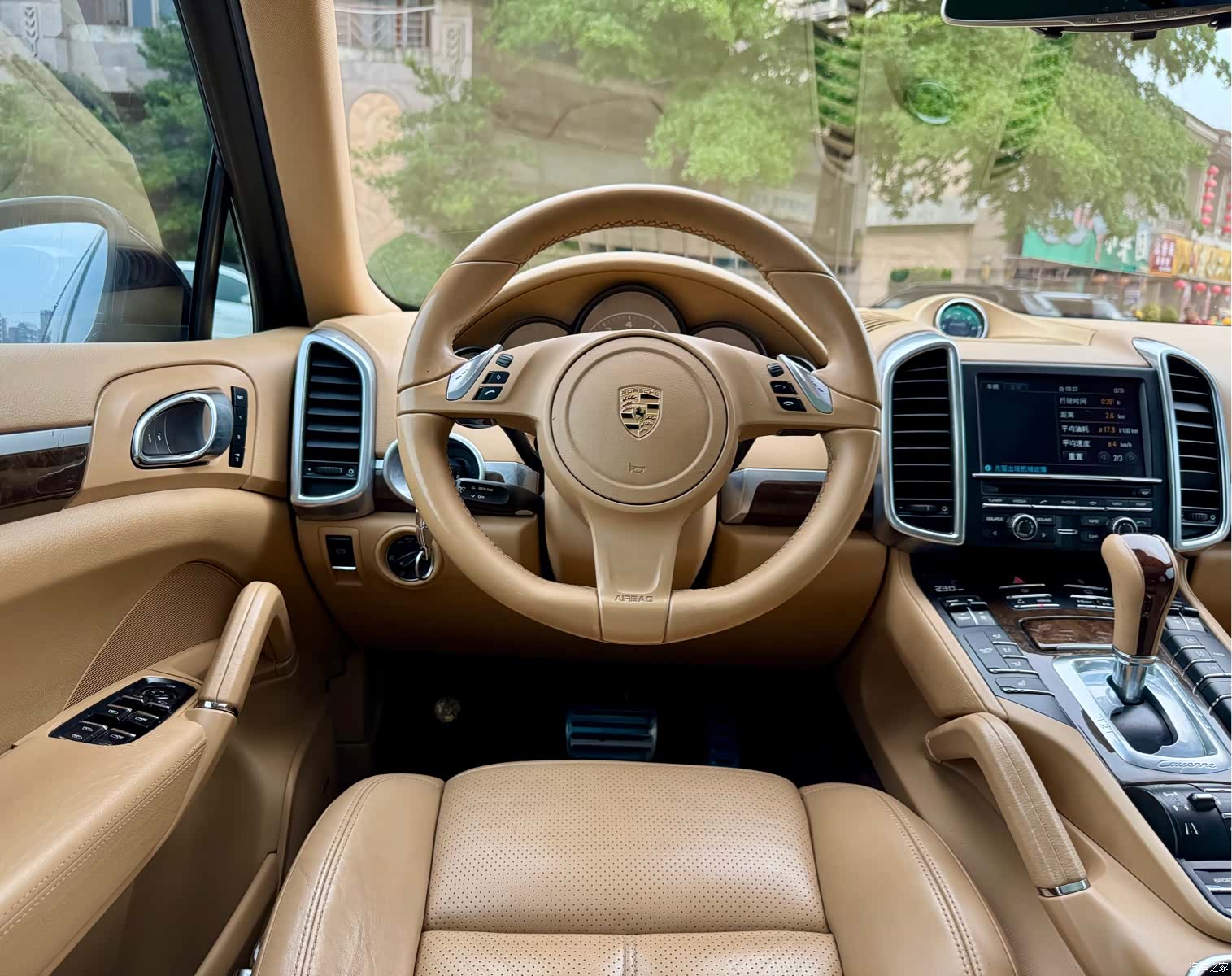 Porsche Cayenne, 2012 8