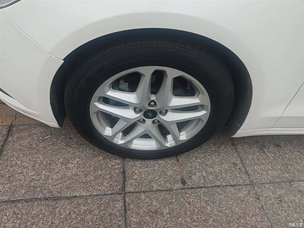 Ford Mondeo, 2016 23