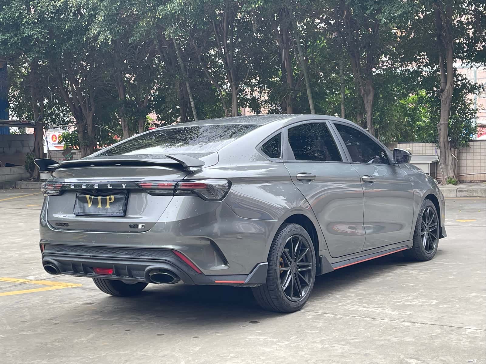 Geely Binray, 2023 4