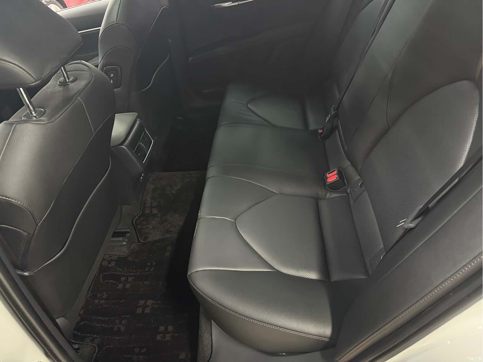 Toyota Camry, 2024 8