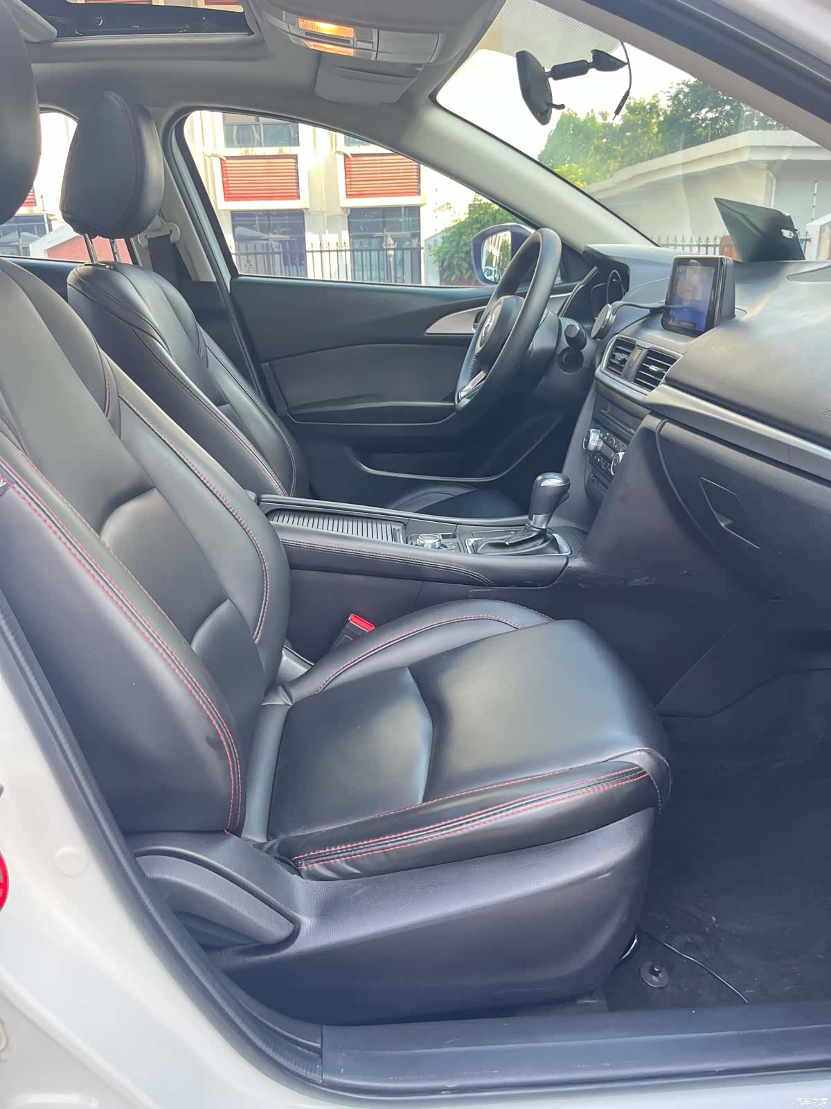Mazda Mazda3, 2019 8