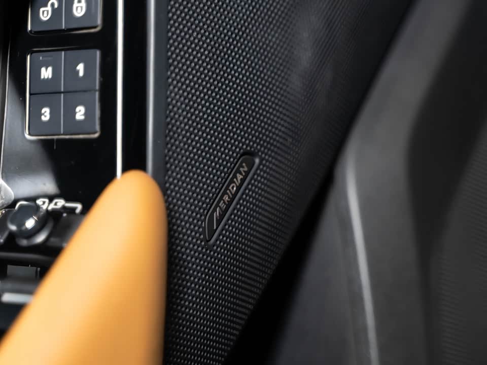 Land Rover Range Rover Star Pulse