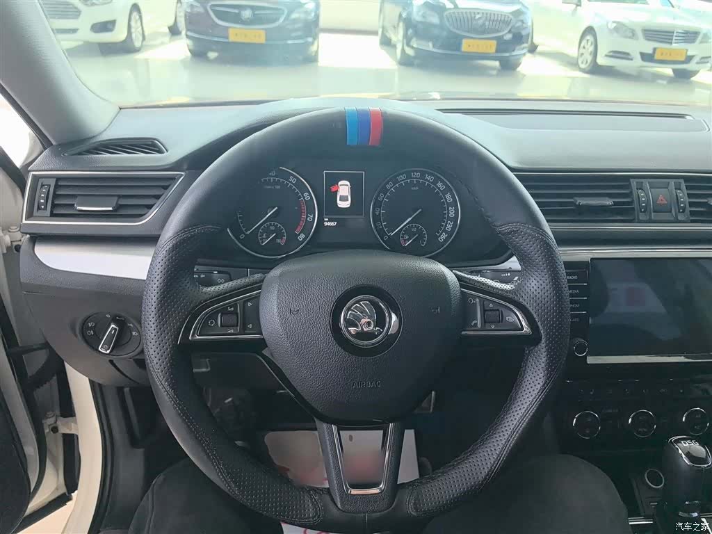 Skoda Superb, 2016 10