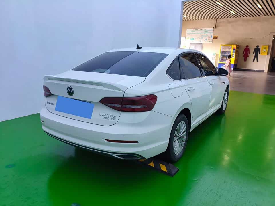 Volkswagen Lavida