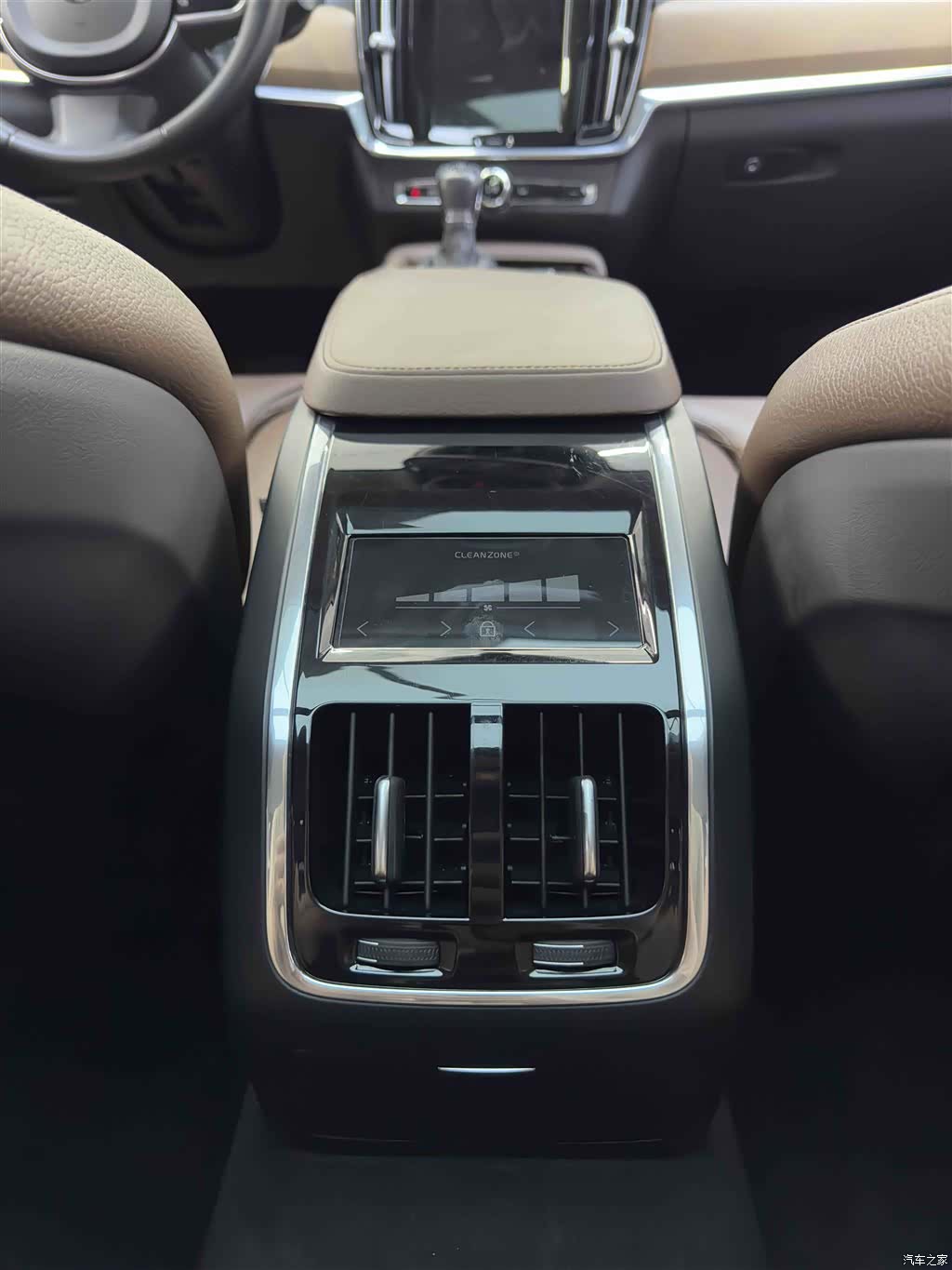 Volvo S90, 2019 10