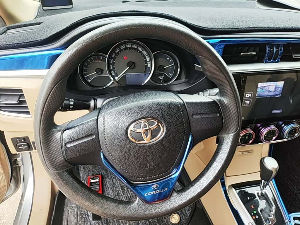 Toyota Corolla, 2014 11