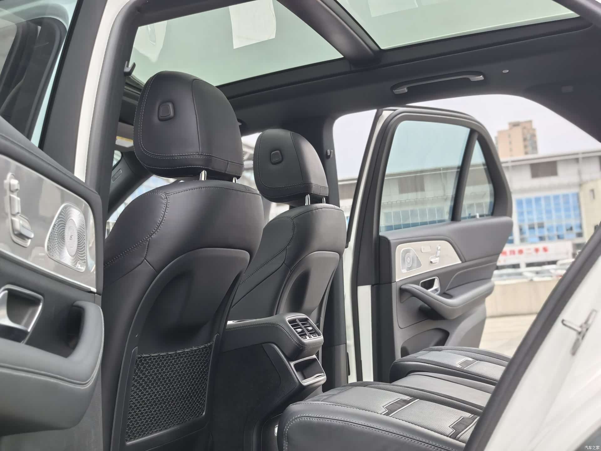Mercedes-Benz GLE, 2020 18