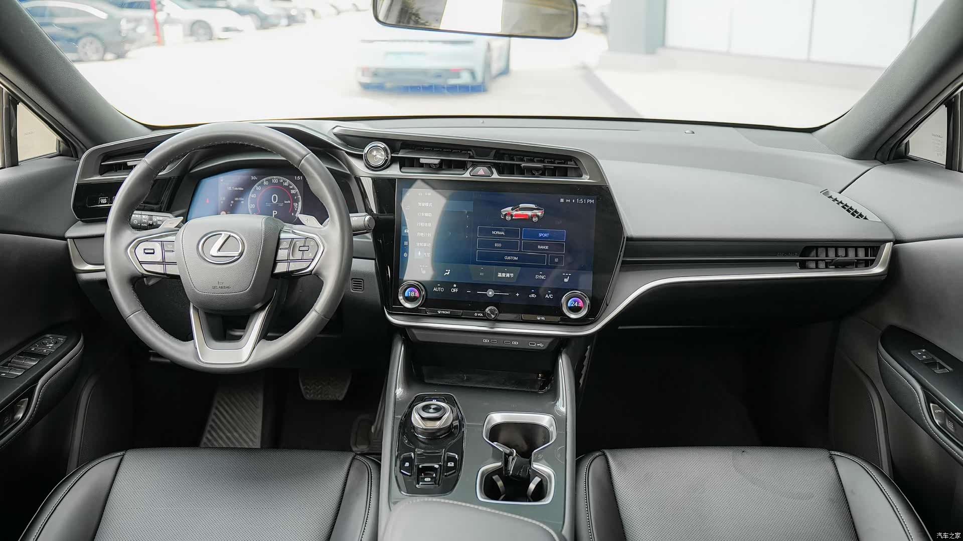 Lexus RZ, 2023 16